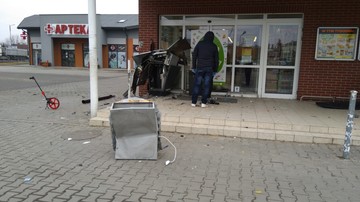 Wybuch bankomatu w Busku-Zdroju. Policja szuka sprawców