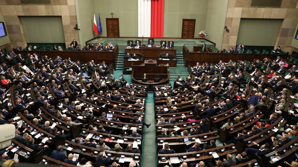 Prezydencka minister narzeka na prace Sejmu. Policzyła przyjęte ustawy