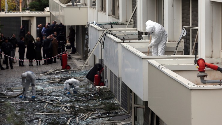 Wybuch bomby przed siedzibą telewizji w Grecji. Duże zniszczenia