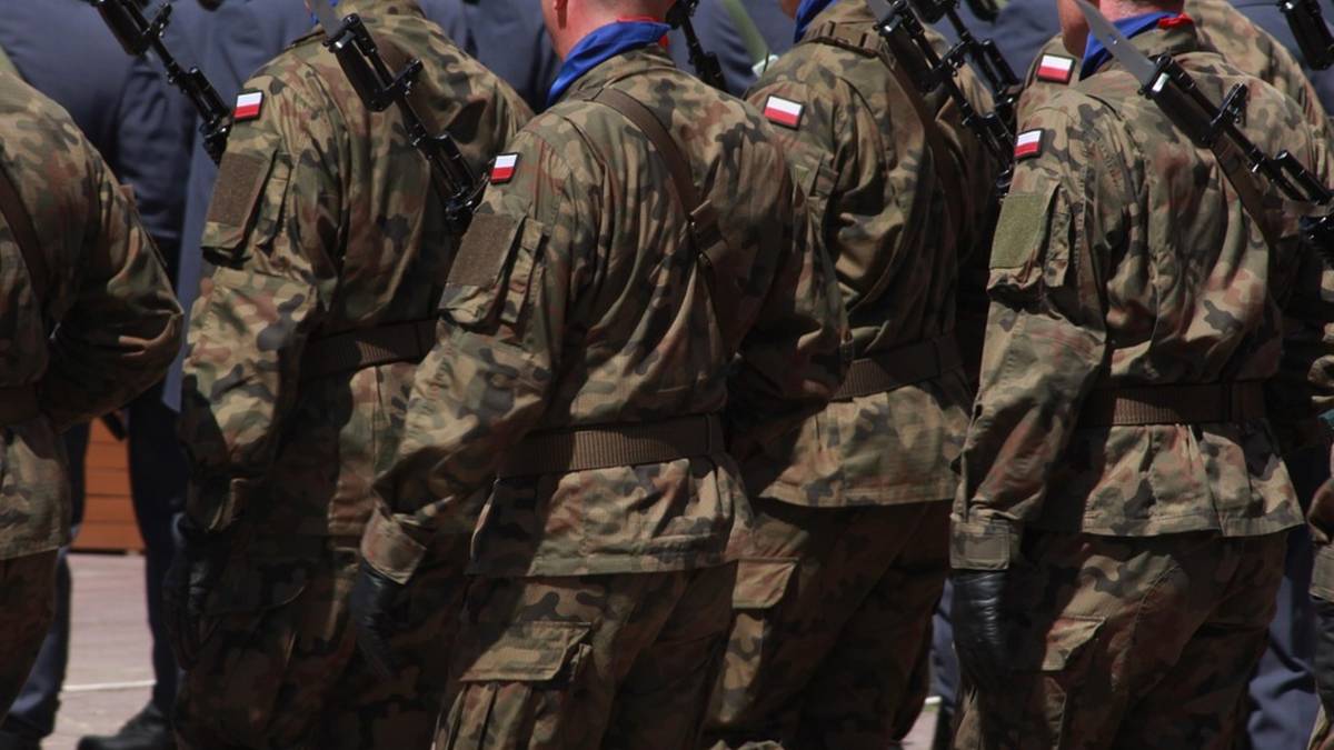 Atak maczetą w Legionowie. Podejrzewanym jest żołnierz