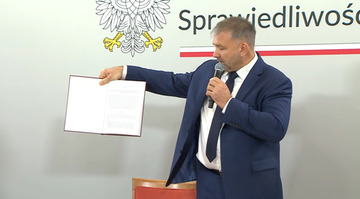 "Musimy to wszystko naprawić". Minister Żurek prezentuje "ustawę praworządnościową"