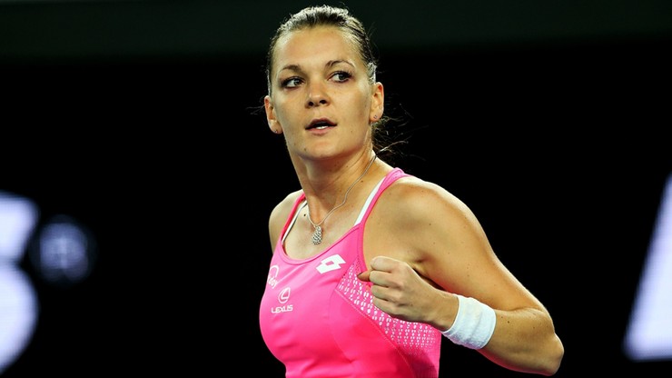 Radwańska w ćwierćfinale Australian Open. Rywalka przegrała z kontuzją