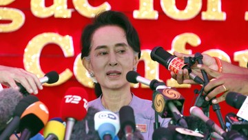 Birma: wybory parlamentarne wygrała partia laureatki Pokojowej Nagrody  Nobla