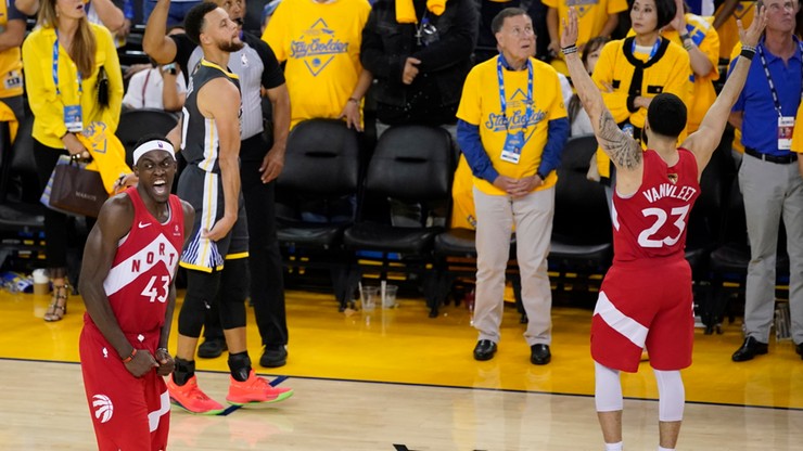NBA: Mistrzowska koszulka gracza Toronto Raptors sprzedana w dwie godziny