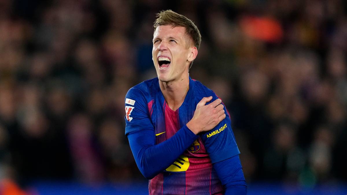 Piłkarz FC Barcelony Denis Suárez w akcji.