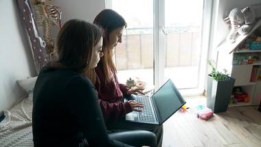 Fachowiec od mebli i kłamstw. Stolarz zniknął z pieniędzmi klientów