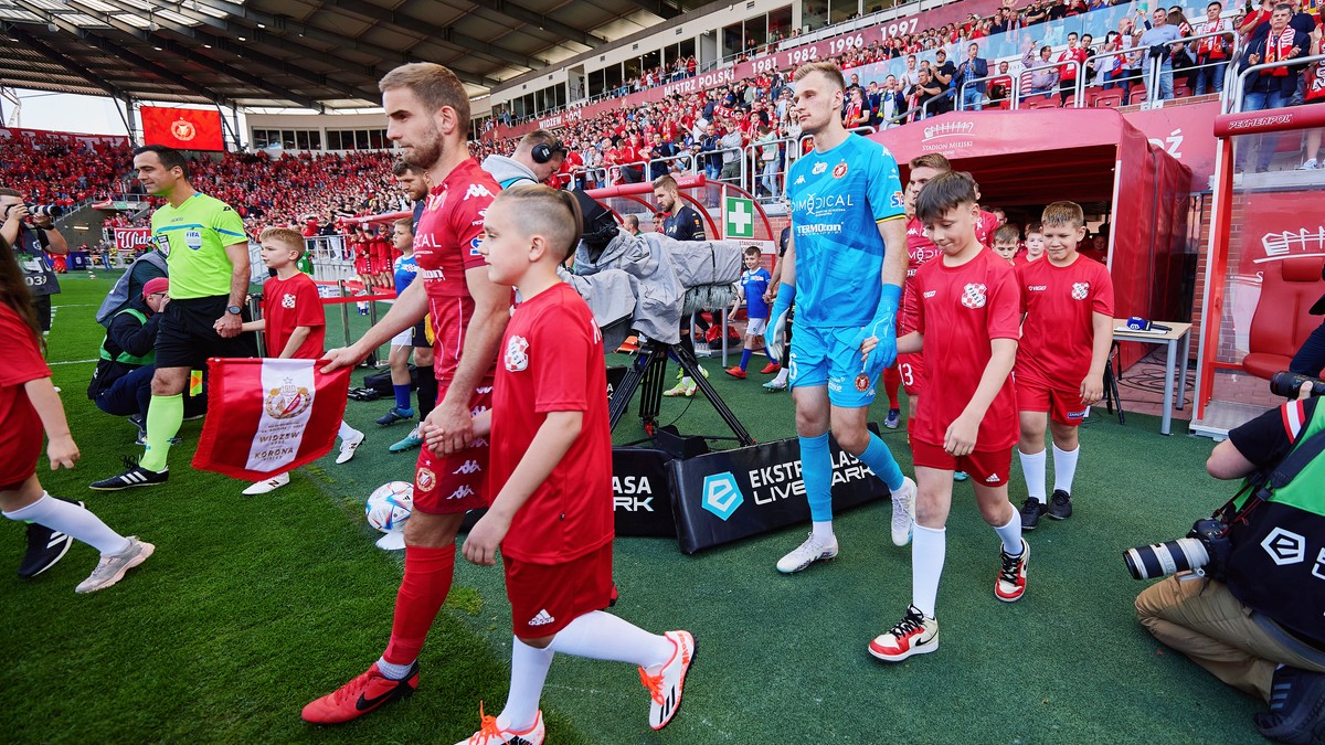 Wychowanek Villarreal CF w Widzewie Łódź