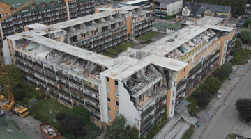 Płacą raty za mieszkania, do których nie wejdą. Dramat pogorzelców z Ząbek