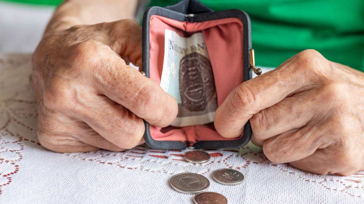 Rząd pracuje nad ustawą ws. emerytur, która wejdzie w życie w 2026 roku