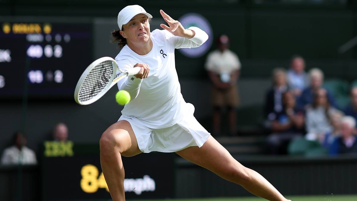 Wimbledon: Iga Świątek - Julia Putincewa. Relacja na żywo 
