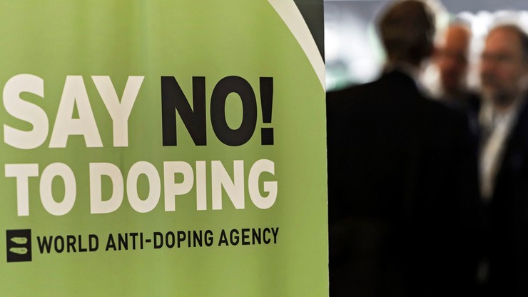 Trójka Rosjan zdyskwalifikowana za doping