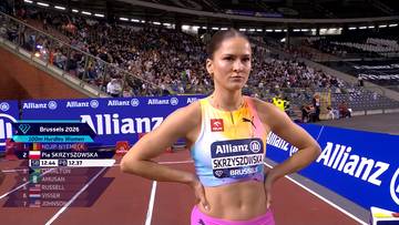 Pia Skrzyszowska stoi na bieżni lekkoatletycznej po ukończeniu biegu w mityngu Diamentowej Ligi w Brukseli.