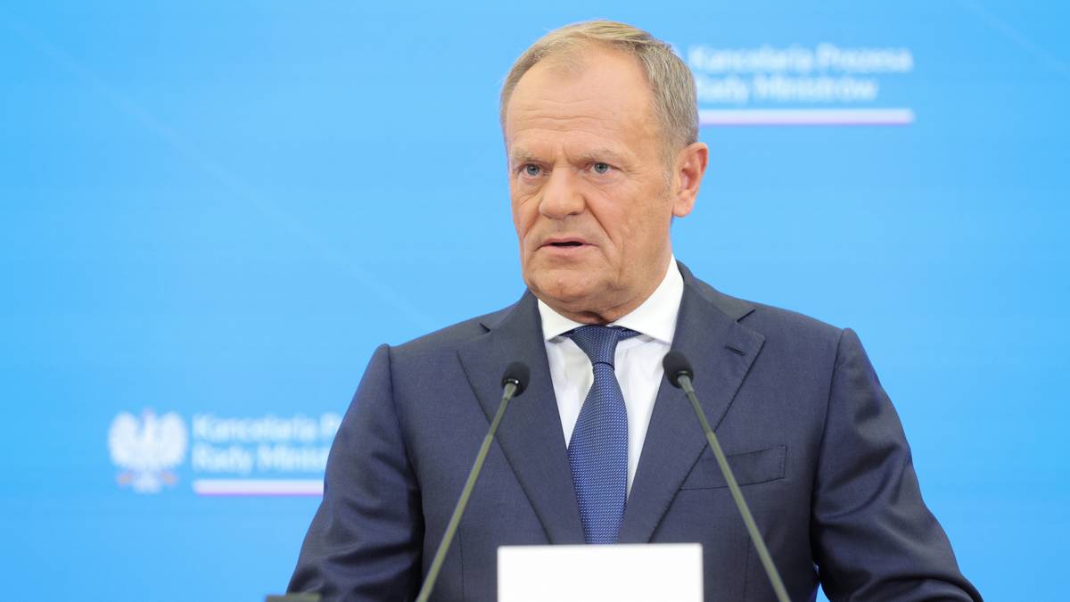 Donald Tusk reaguje na zamach na Donalda Trumpa