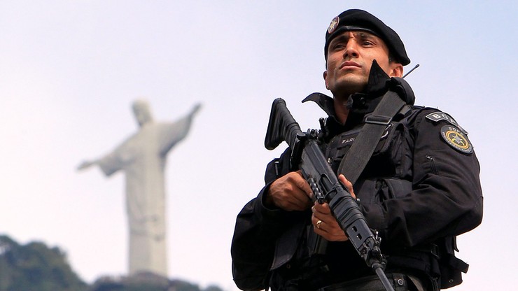Krwawe derby Rio! Kibic zastrzelony pod stadionem