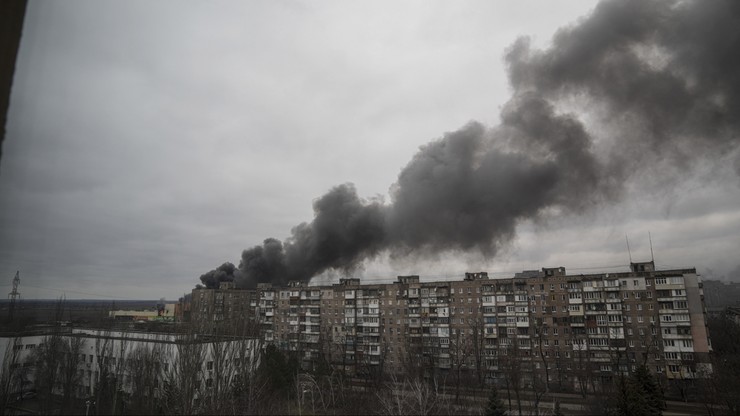 Wojna w Ukrainie. MSZ: Rosjanie ostrzeliwują Mariupol i Wołnowachę skąd mieli wyjść cywile