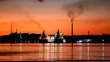 Rosyjski tankowiec dopływa do Kuby. Omija blokadę USA