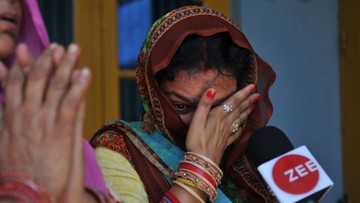 Dożywocie dla trzech osób za gwałt i zabójstwo ośmiolatki w Indiach