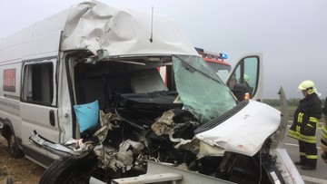 Wypadek polskiego minibusa w Niemczech. 7 osób rannych