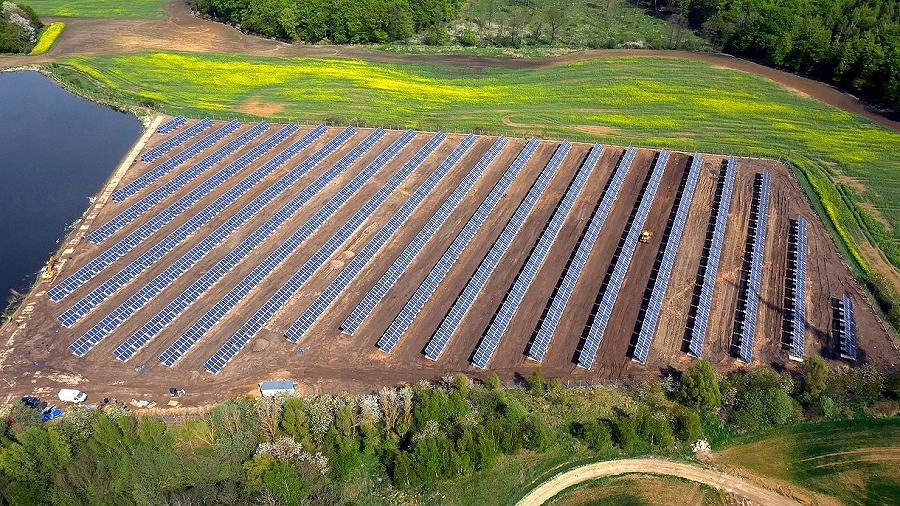 27.07.2019 08:00 Tauron zbuduje na wysypisku śmieci największą w Polsce farmę solarną