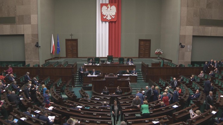 Sejm: najwięcej interpelacji do ministra zdrowia i premiera; najmniej do szefa KPRM