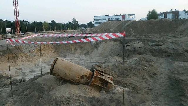 250 kilogramowa bomba znaleziona w Toruniu wywieziona na poligon