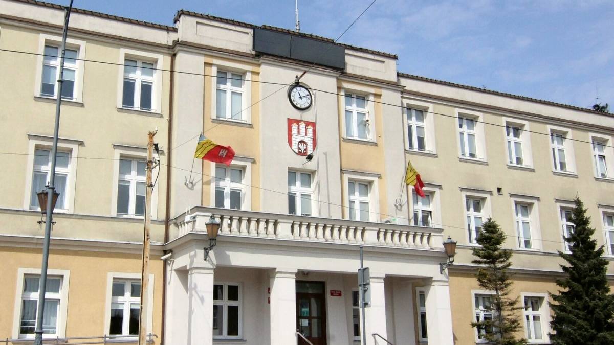 Wielki, zagadkowy smród w Zgierzu. Mieszkańcy mają dość, władze reagują