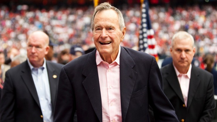 Byli prezydenci USA Bush senior i Bush junior wzywają do odrzucenia rasizmu