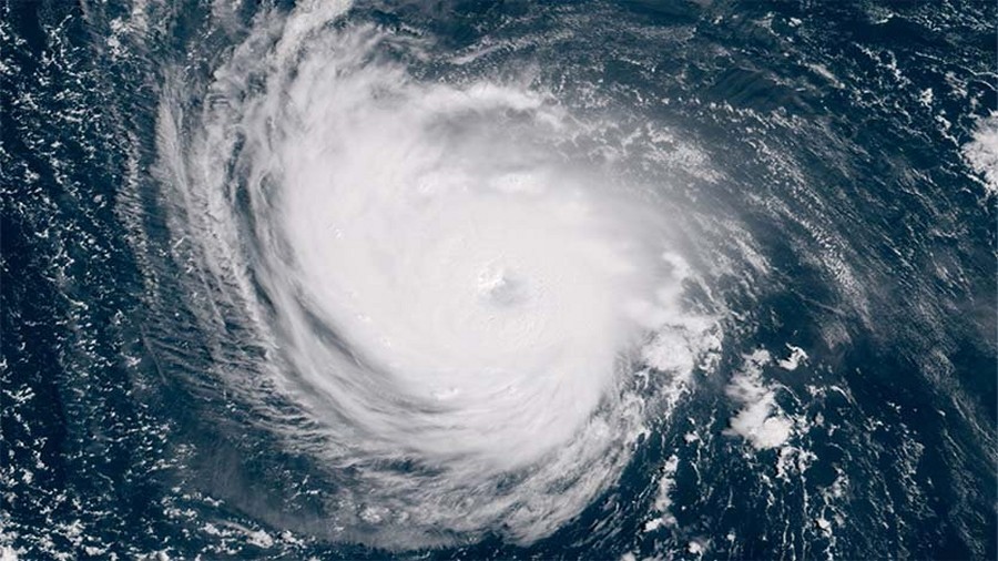 Zdjęcie satelitarne huraganu Florence. Fot. NOAA / RAMMB.