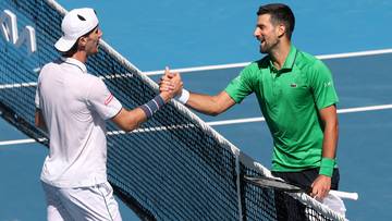 Kwalifikant bez szans. Novak Djoković gra dalej