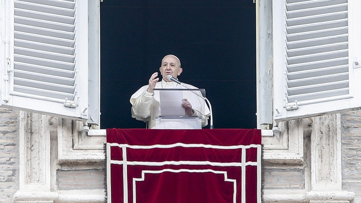 Papież miał poddać się testom na koronawirusa. Jest komentarz Watykanu