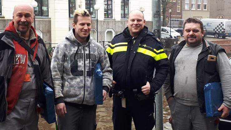 Polacy uratowali tonącego 22-latka. Holenderska policja ich nagradza [NAGRANIE Z AKCJI RATUNKOWEJ]