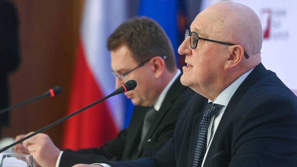 Nietypowy wygląd kart do głosowania. Szef PKW wyjaśnia