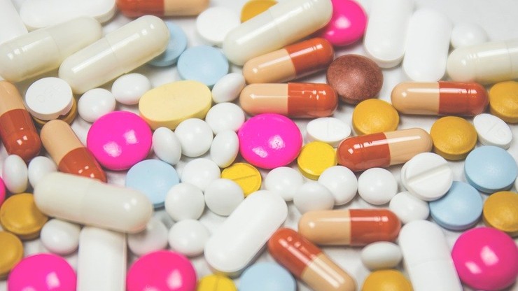 Resort zdrowia opublikował listę leków i wyrobów medycznych, których może zabraknąć w aptekach