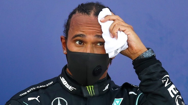 Formuła 1: Mercedes nie będzie czekał na decyzję Hamiltona