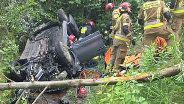 Tragedia w Płocku. Samochód spadł z wiaduktu, dwie osoby nie żyją