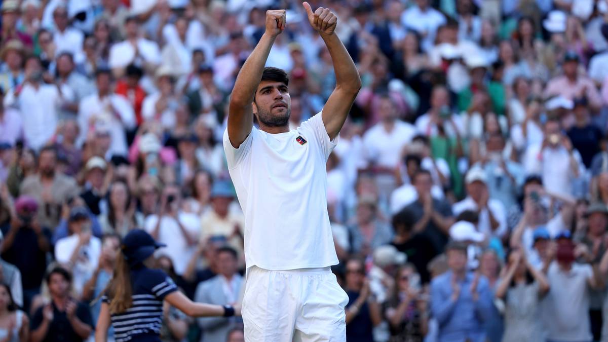 Obrońca tytułu wciąż w grze! Carlos Alcaraz w półfinale Wimbledonu