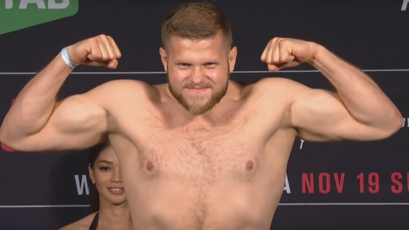 Marcin Tybura przed walką na UFC 267: Chcę dogonić pas wagi ciężkiej przed Janem Błachowiczem