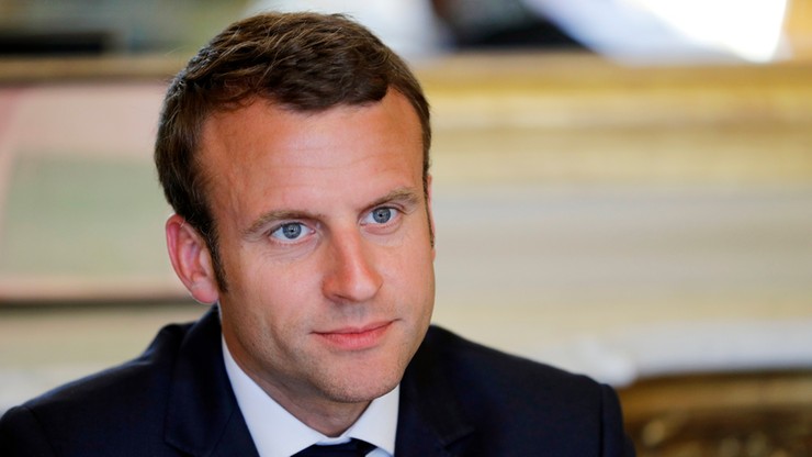 Macron zdecydował o przedłużeniu stanu wyjątkowego we Francji do 1 listopada