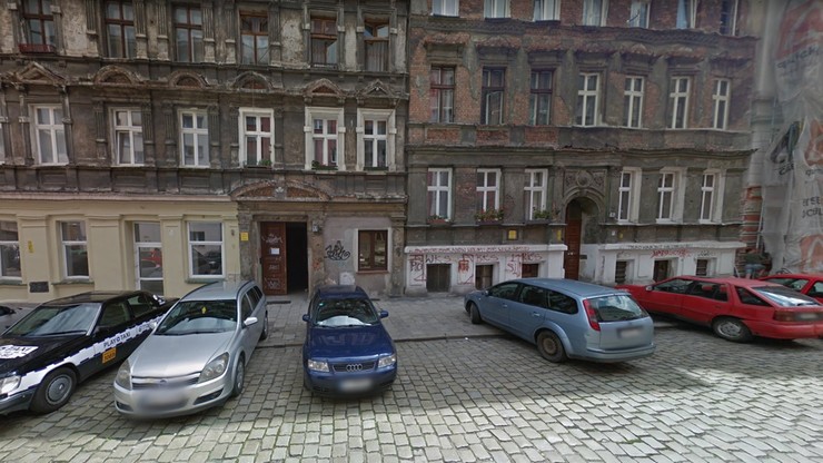 Strzały na ulicy we Wrocławiu. Funkcjonariusz policji został ranny