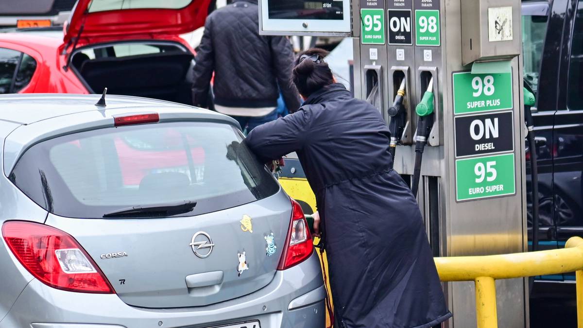 Maksymalna cena paliwa. Polacy zabrali głos, nowy sondaż