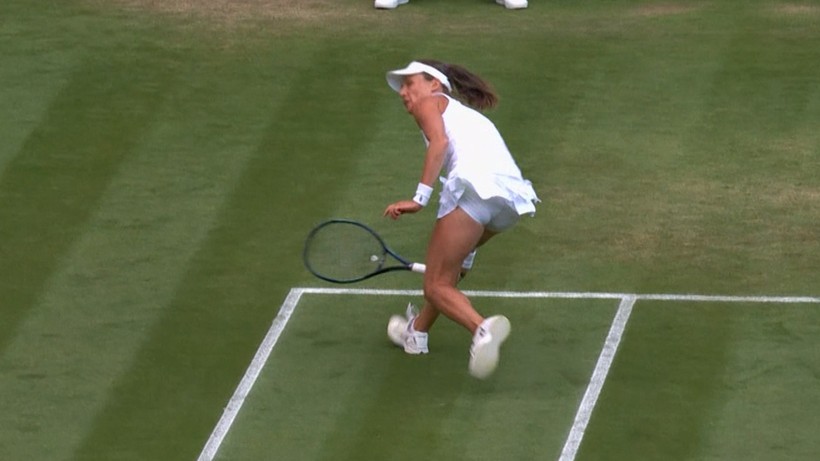 Wimbledon: Alicja Rosolska i Erin Routliffe grają dalej w turnieju deblowym