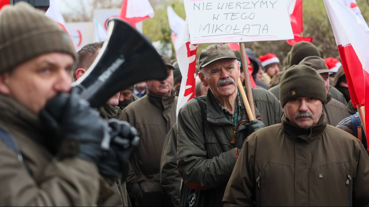 Protest leśników w Warszawie. Domagają się dymisji w rządzie