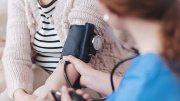 Nadciśnienie to nie tylko wina soli. Ten minerał zadziała jak eliksir