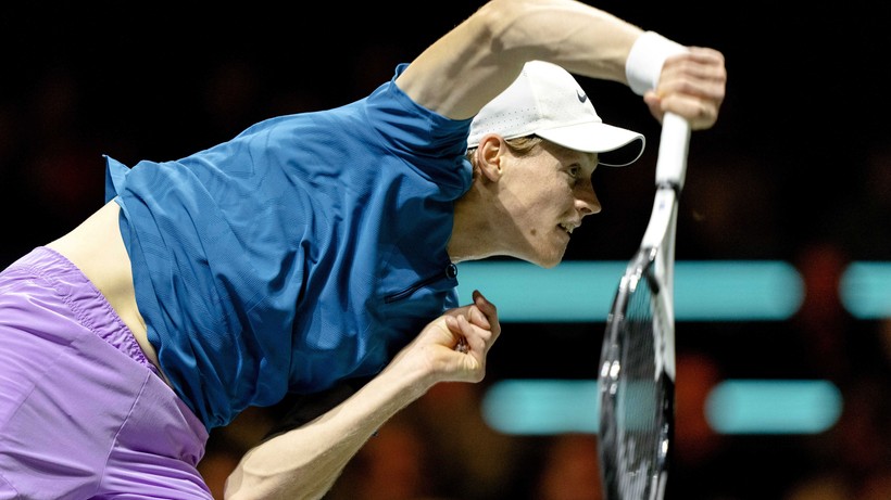 ATP w Rotterdamie: Starcie Daniiła Miedwiediewa z Jannikiem Sinnerem w finale