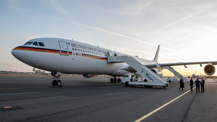 Awaria samolotu z kanclerz Merkel na pokładzie