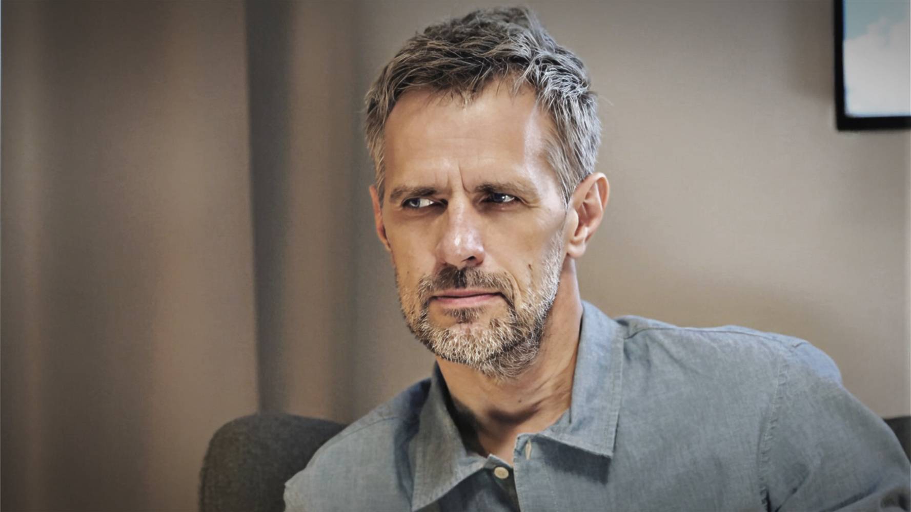 Paweł Okraska dołącza do serialu Uroczysko. W roli? - tv4.pl