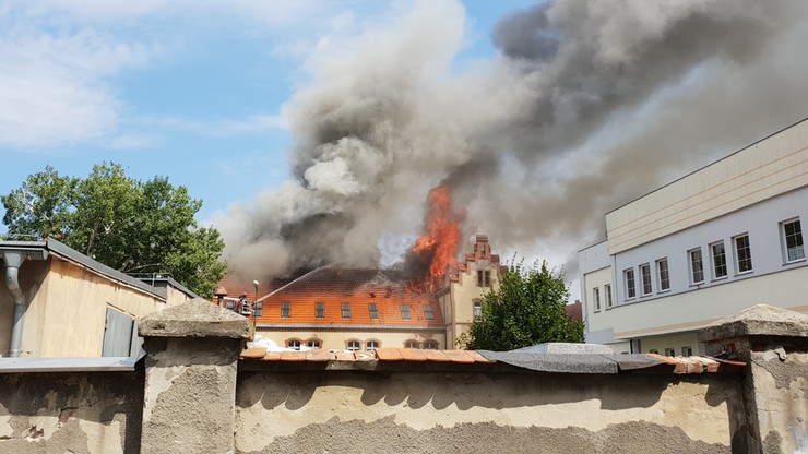 Ogromny pożar w Krotoszynie. Akcja gaszenia szkoły muzycznej