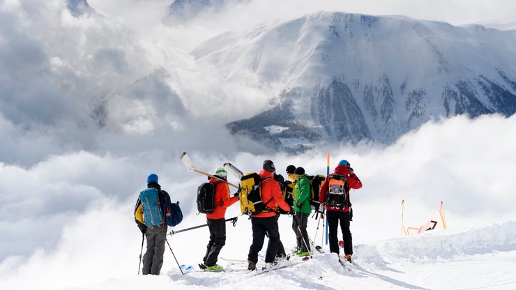 Trzech narciarzy zginęło w lawinie w Alpach Berneńskich