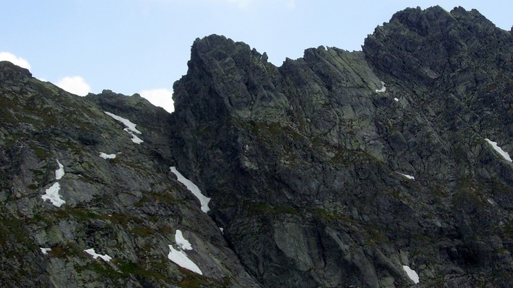 Obryw skalny w Tatrach. Zamknięty popularny szlak