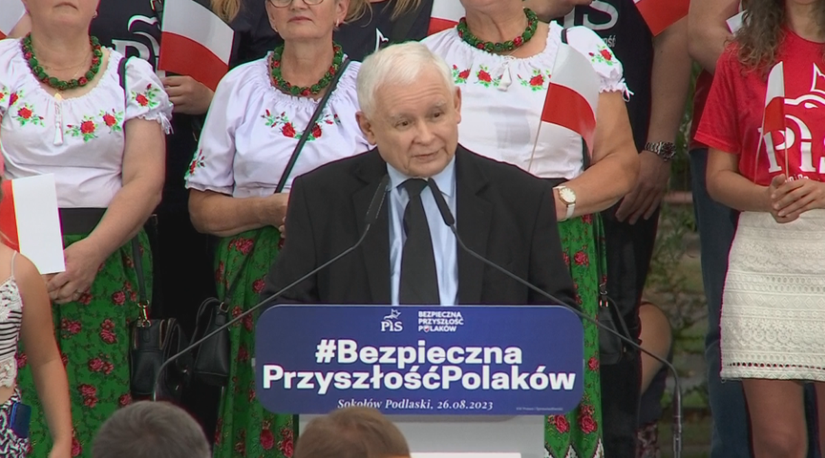 Jarosław Kaczyński: Donald Tusk nisko kłaniał się Rosji
